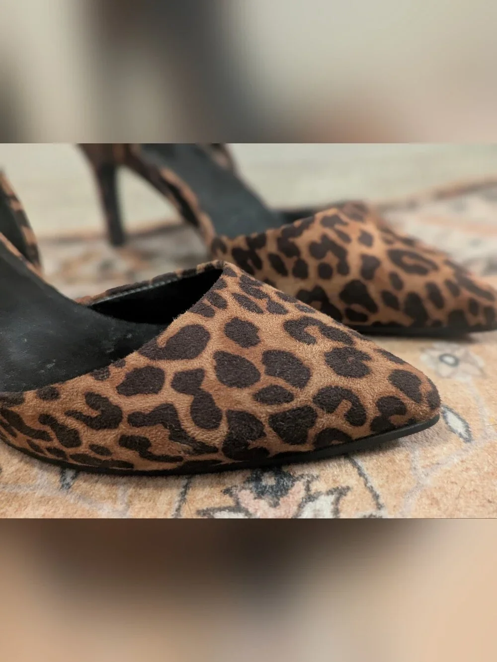 Leopard Print Pointed-Toe Women's Pumps